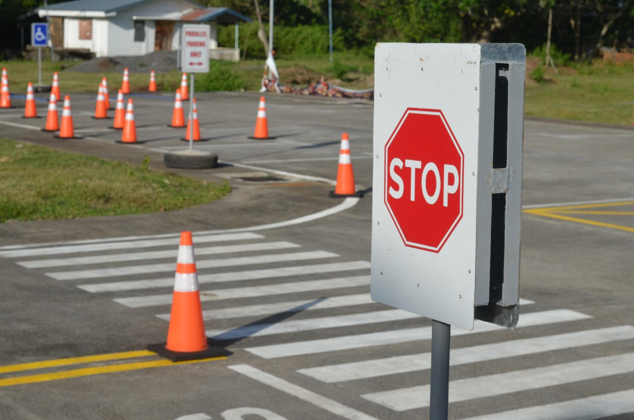 Traffic Cones: A Buyer’s Guide for Roadwork, Warehouses, and Event Management